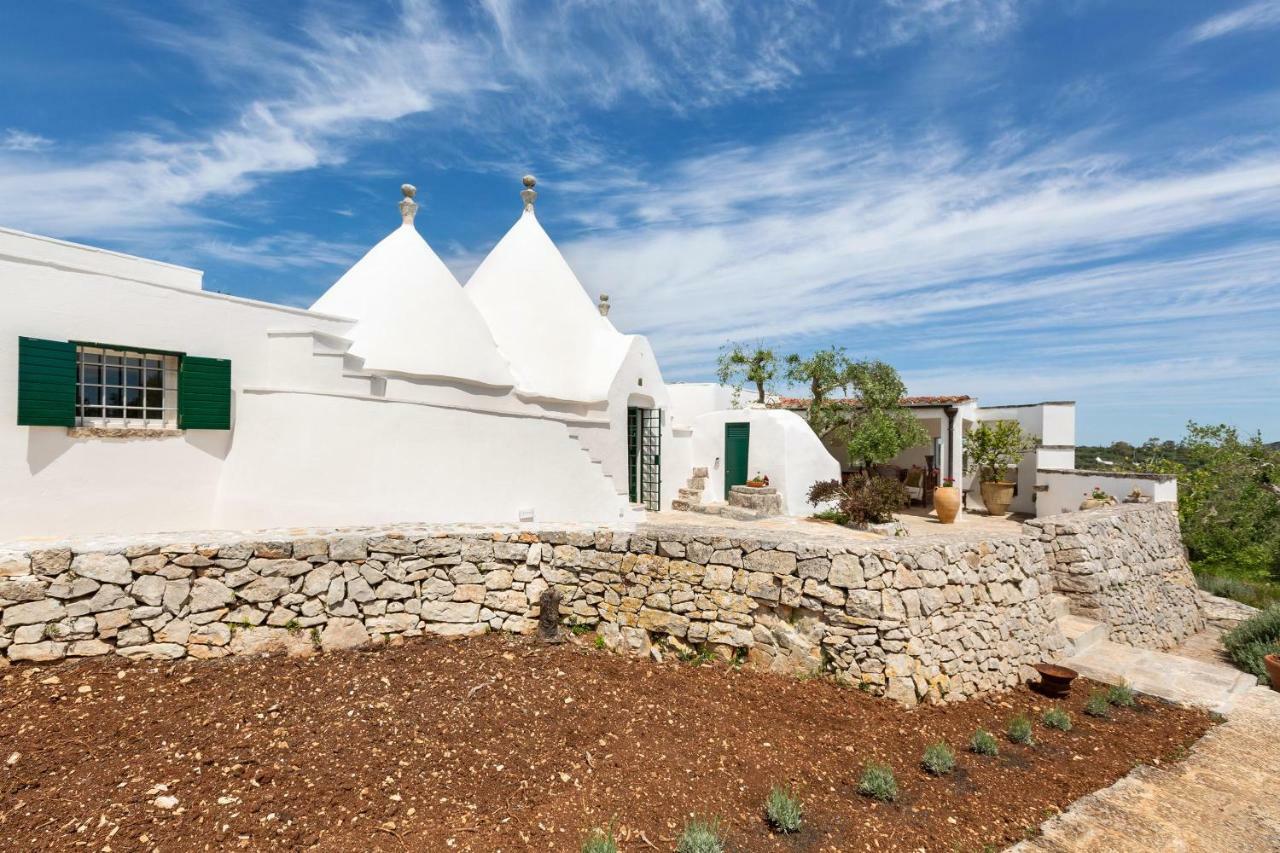 הוילה אוסטוני Trullo Il Karrubo מראה חיצוני תמונה